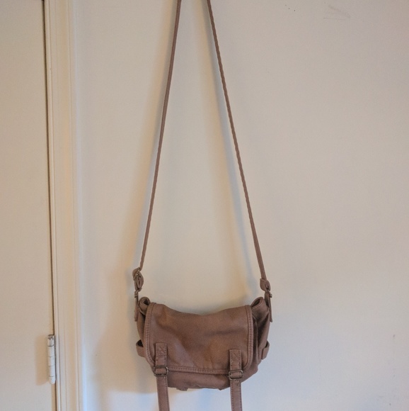 American Eagle Outfitters Handbags - *5 for $20* American Eagle crossbody